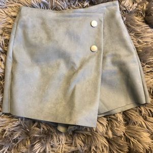 Women’s Zara Skort